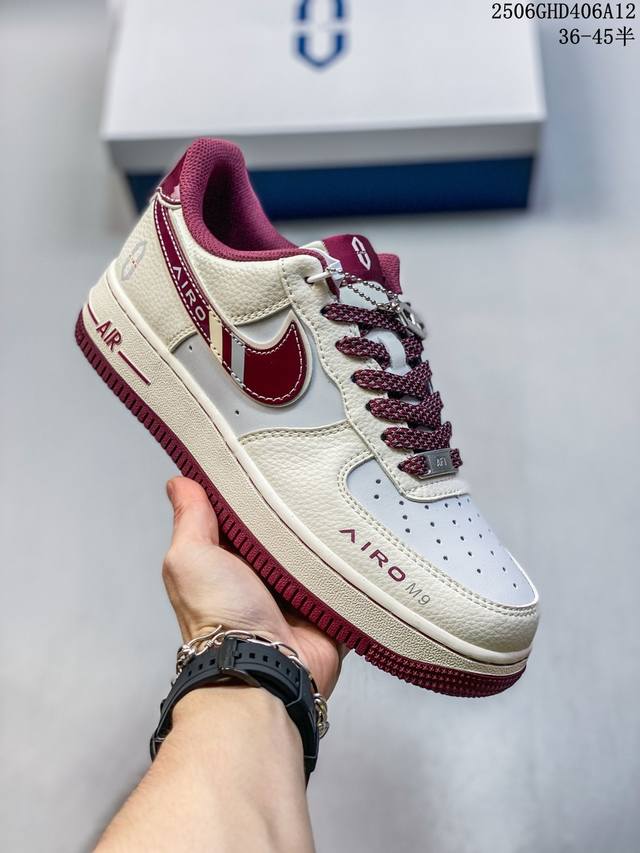 海外限量发售！公司级Nike Air Force 1 '07 Low “问界联名 红M9”空军一号 低帮 运动鞋 休闲鞋 折边针车 工艺难度大 原楦头原纸板 原
