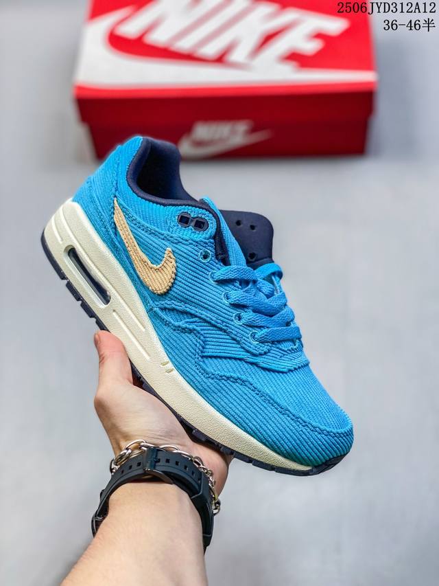 公司级真标带半码！ 耐克 Nike Air Max 1 初代复古气垫慢跑鞋 由Tinker Hatfeld和Mark Parker在1987年设计 灵感来自于巴
