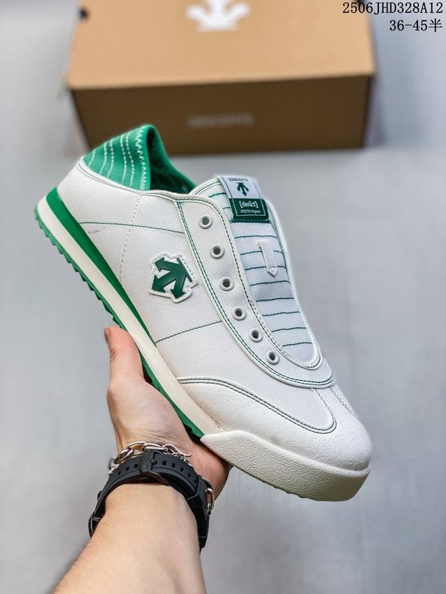 公司级Nike Classic Cortez 耐克经典轻便舒适男子阿甘鞋休闲跑步鞋运动鞋 纯粹而执着的精神 使得Cortez种在了一代人的心里 无论是否喜欢它复