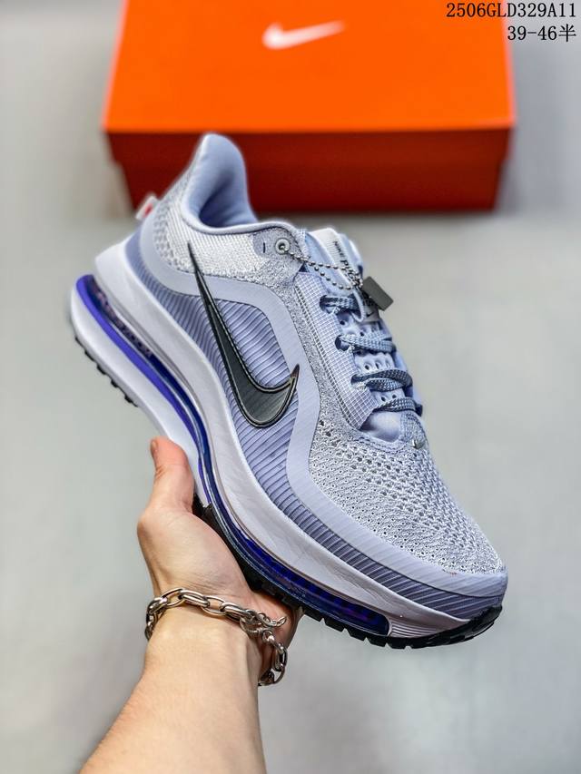 耐克 Nike Pegasuspremium系列休闲运动鞋 全掌气垫舒适缓震跑步鞋 在独有Air科技加持下，Nike带来 全新Pegasus Premium。