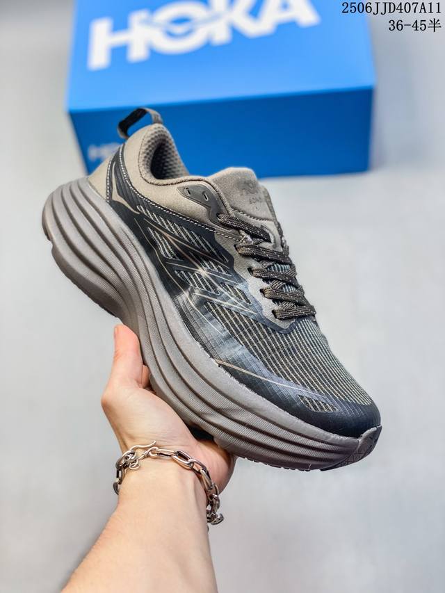 纯原版推荐 Hoka One One Bondi 8 邦代八代缓震网面耐磨低帮跑步鞋 原始的 Bondi 缓震和线条在这里 提供该特许经营权众所周知的柔软、平衡
