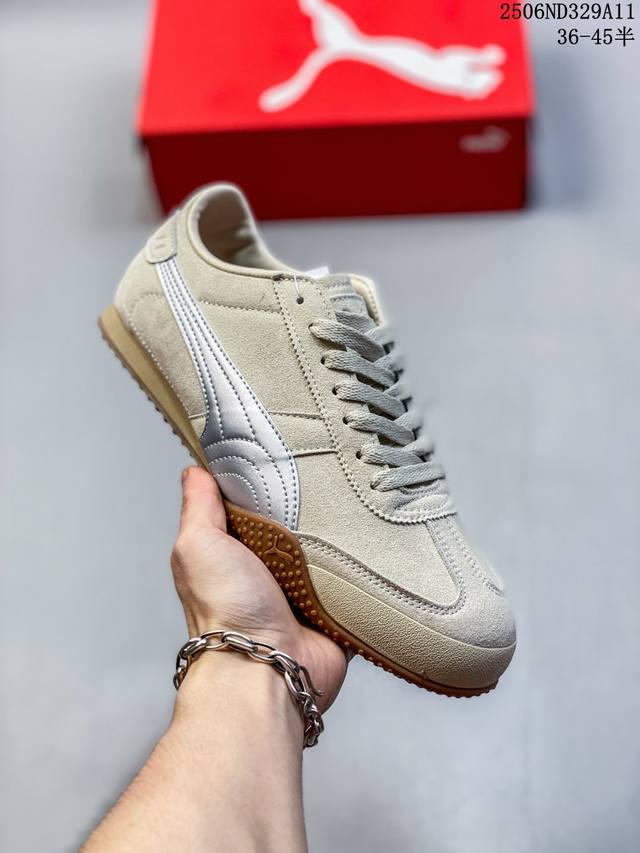 Puma 彪马 男女鞋真标半码制，原楦开发版型，采用软质荔枝纹纤维革组合翻毛皮饰片鞋面材质，内嵌加厚Oftfoam+ 鞋垫，外置环保切片组合防滑橡胶外底乘胜追击