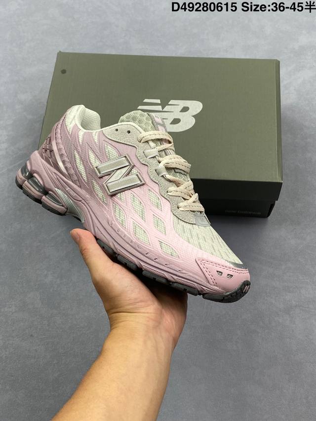 新百伦New Balance 1906 复古跑鞋 小红书爆款 Nb1906这双鞋确实是Nb家经典复古款式之一，以全新科技诠释，成功打造1906鞋款，鞋面在保持1