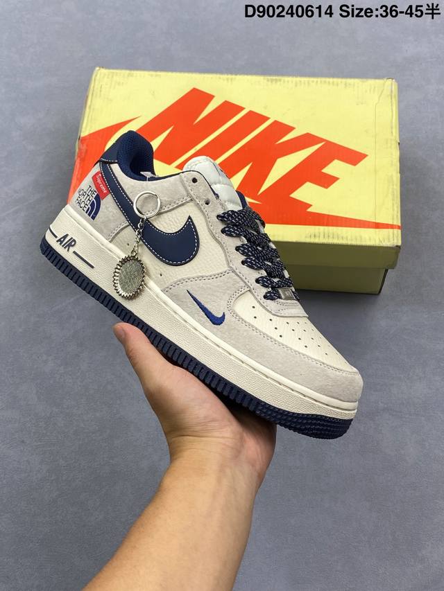 Nike 耐克 男女鞋真标半码制，原楦原纸版数据开发版型，采用固色猪巴革鞋面材质，内置全掌Air Sole气垫创意定制联名，著名户外品牌 北面 The Nort