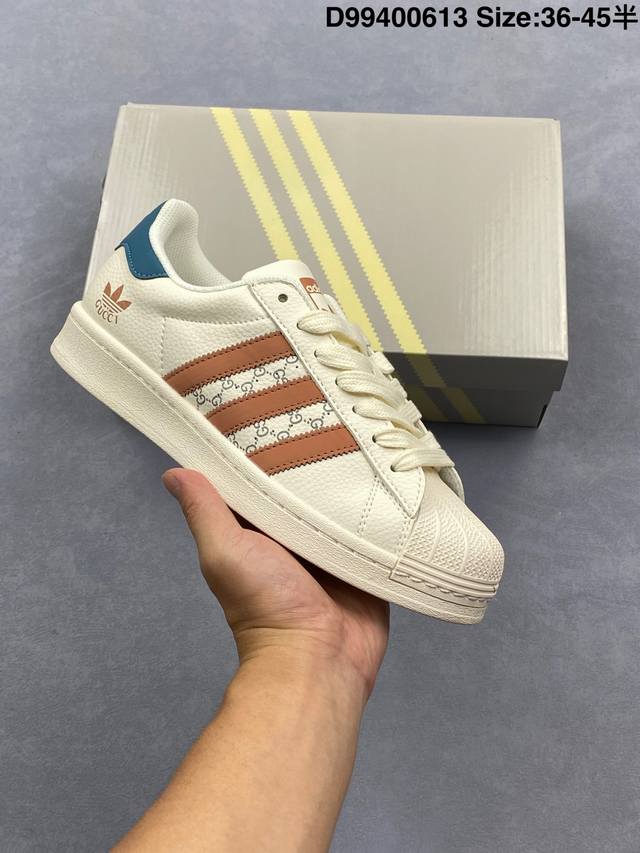 阿迪达斯Adidas三叶草 Originals Superstar贝壳头’Diy’系列低帮经典百搭休闲运动板鞋 原装头层材料 用料绝不含糊 独家版型蒸餾加工帶來