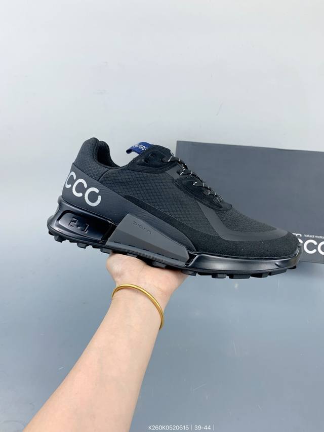 Ecco爱步 欧美奢品 采用Ecco家族工艺 完美抓地力 脚感舒适 耐磨防滑 轻便运动休闲鞋 Size：如图 编码：K K0520615