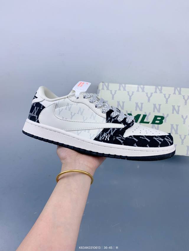 Travis Scott X Fragment Design X Jordan Air Jordan 1 Low Og Sp 多方联名合作融合了Travi翻毛蓝
