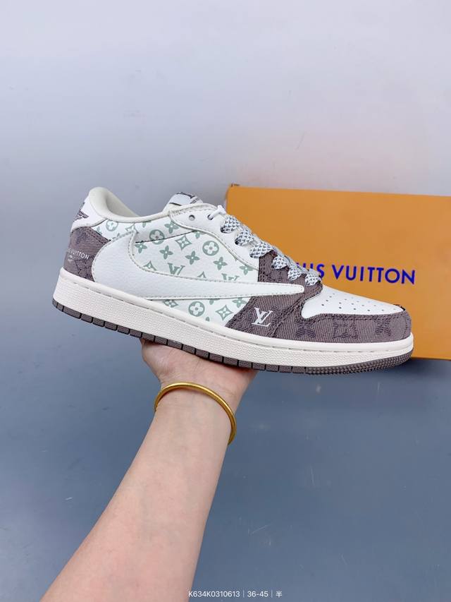 Travis Scott X Fragment Design X Jordan Air Jordan 1 Low Og Sp 多方联名合作融合了Travi翻毛蓝