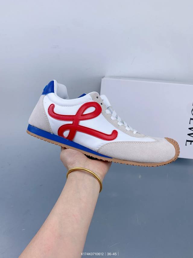 罗意威 Loewe Ballet Runner 2.0 Sneakers 芭蕾舞2.0系列阿甘复古风德训薄底百搭休闲运动鞋 Size：如图 编码：K174K07