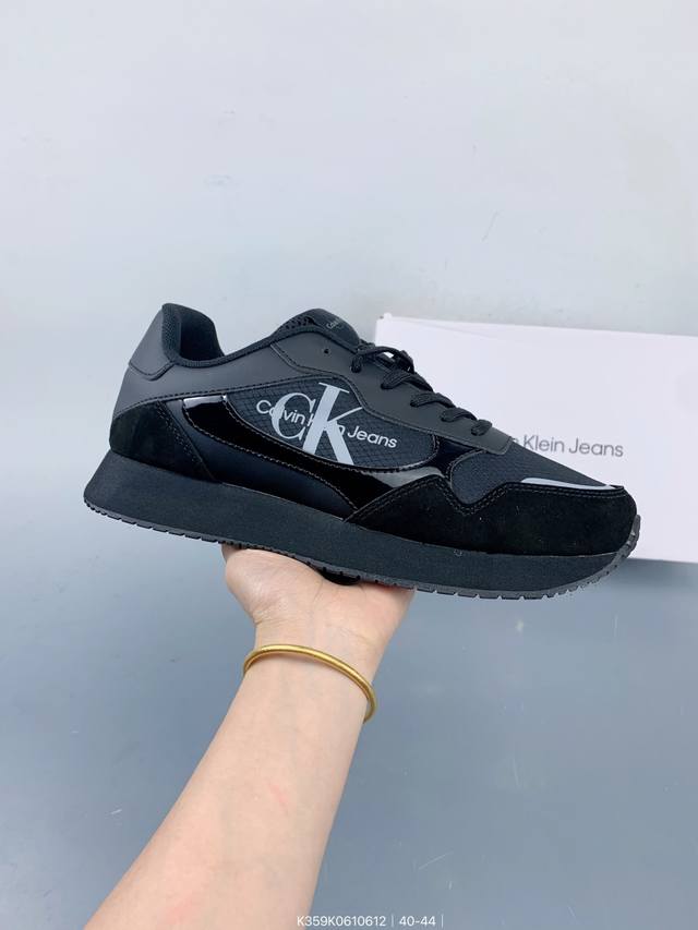 Colorichiarifarfetch 男士拼色拼接运动鞋 Size：如图 编码：K359K0610612