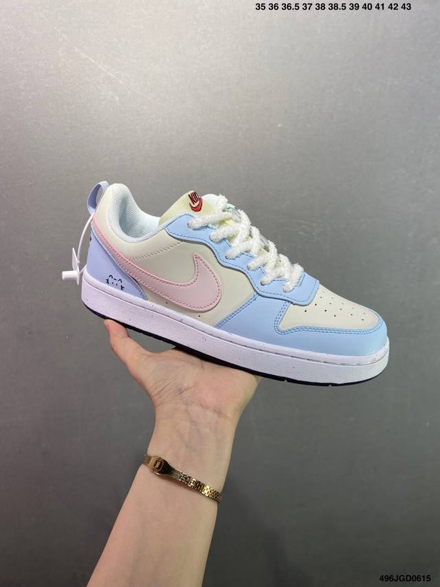 Nike Court Borough Low 低帮百搭透气休闲运动板鞋男女鞋 经典耐用的设计，兼顾舒适脚感和出众风范，演绎匠心之作。结构性的支撑贴合感结合复古篮