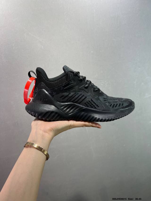 Alphabounce Instinct M 阿尔法 这款跑步鞋，采用弹力鞋面，舒适贴合，旨在为专业跑步运动打造。中底力求助力足部内外侧运动。舒适贴合，Forg