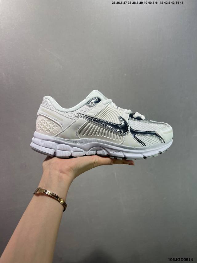 耐克Nike Zoom Vomero 5 马拉松复古跑五代休闲运动慢跑鞋 货号:Bv1358-002 码数:36 36.5 37.5 38 38.5 39 40