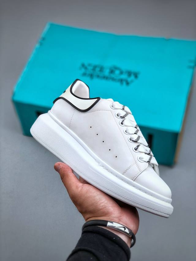 6.18重磅福利 原价 毒盒麦昆 海外指定版本 独家毒平台礼盒包装 Alexander Mcqueen 亚历山大麦昆 松糕鞋厚底增高小白鞋 进口丝绸亚光原版正品