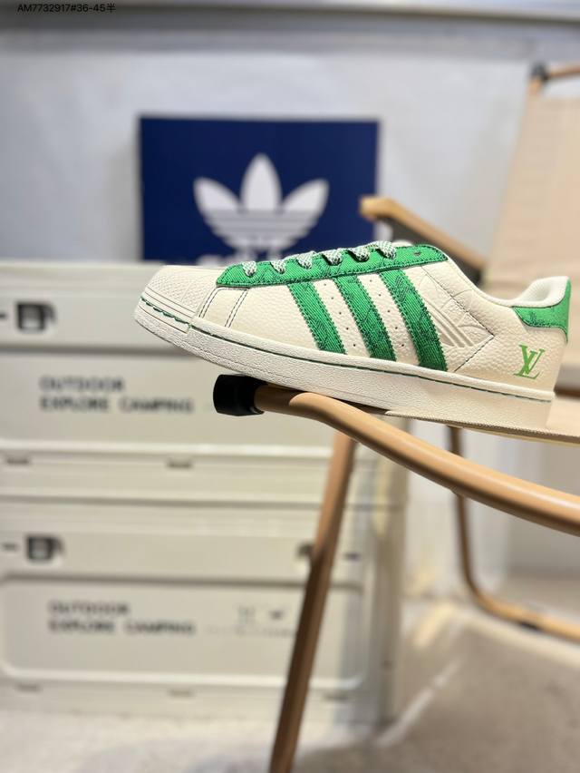 L Originals Superstar 经典配色 经典贝壳头官网同步 实拍首发渠道正品订单 诠释市场最高工艺水平区别市面普通真标版本，进出专柜无压力Xs00