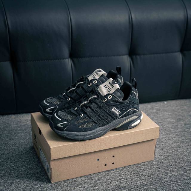 核心私 Sftm X Ad Originals Adistar Cushion 联名复古舒适防滑耐磨低帮生活休闲鞋 所见即所得 不存在货不对板色差等低级问题 选