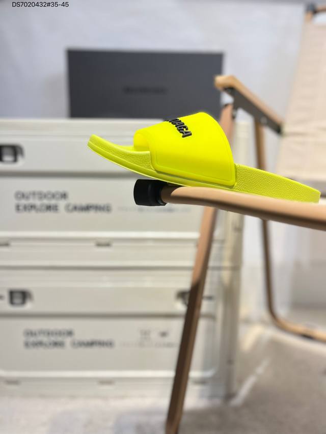 Balenciaga 巴黎世家拖鞋 原鞋购入开发 官方正确版 原装级头层牛皮 1:1裁剪 鞋面3D打印Logo 凹凸感明显 原版一致细节 全码齐全565826