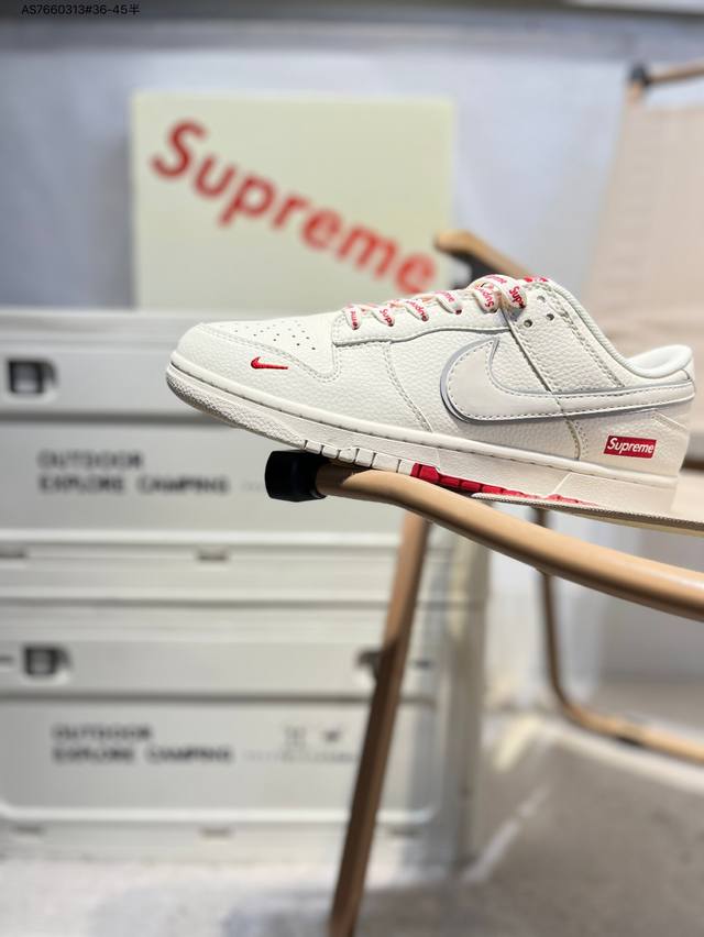Supreme X Nike Sb Dunk Low 大厂出品 极力推荐 新配色 原装头层材料 独家版型蒸餾加工 帶來的是更好的视觉和脚感体验 大厂纯原品质出货
