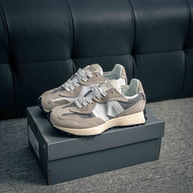 核心私 New Balance Nb327系列复古休闲慢跑鞋 货号：U327We D尺码：36 37 37.5 38 38.5 39 40 40.5 41 42