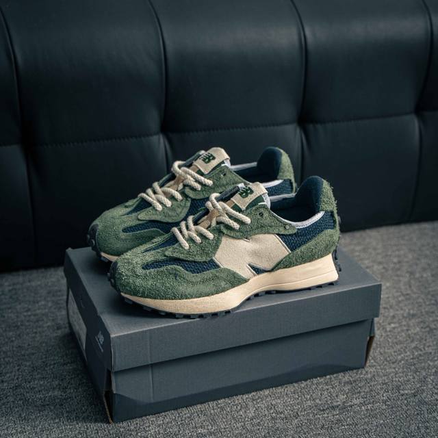 核心私 New Balance Nb327系列复古休闲慢跑鞋 货号：U327Wv D尺码：36 37 37.5 38 38.5 39 40 40.5 41 42