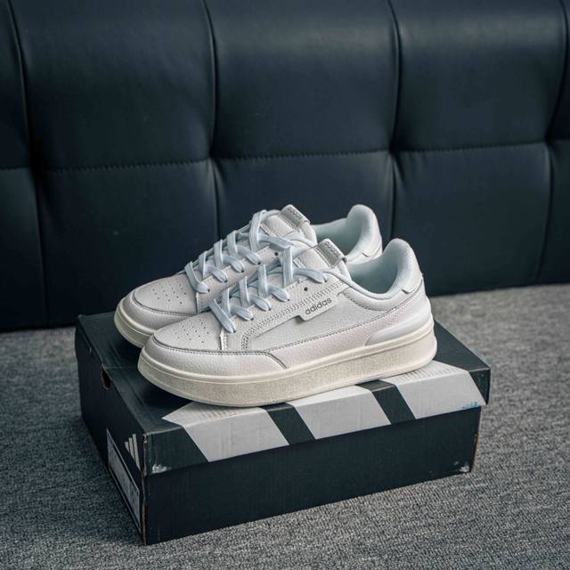 核心私 Adidas Aspyre 阿迪复古板鞋舒适百搭 防滑耐磨板鞋 货号：Ji2119 尺码：39 40 40.5 41 42 42.5 43 44 45