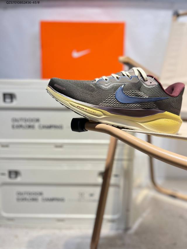 Nk Air Zoom Pegasus 41 登月跑鞋 登月41代超轻网面跑步鞋 脚跟区域营造出色舒适度，而在鞋底部分，搭载全掌型Zoom Air配置耐克网面透