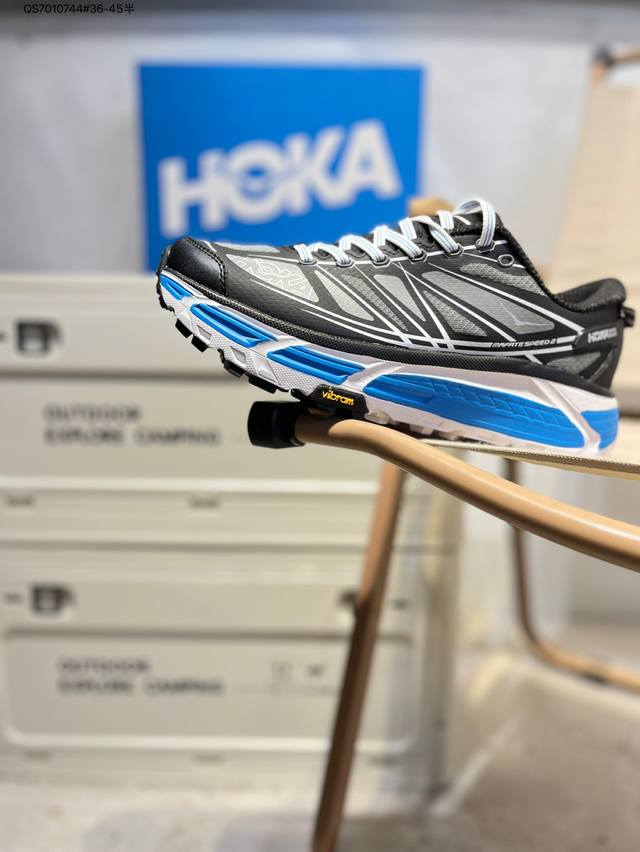 Hoka One One Mafate Three2 全新配色创立于 9年，始终致力于为所有跑者提供更新、更好的跑步 装备。相比常规跑鞋，Hoka One On
