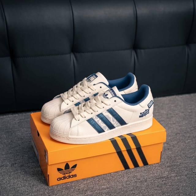 核心私 阿迪达斯Adidas三叶草 Originals Superstar贝壳头系列低帮经典百搭休闲运动板鞋 货号：Hs3076 尺码：36 36.5 37 3