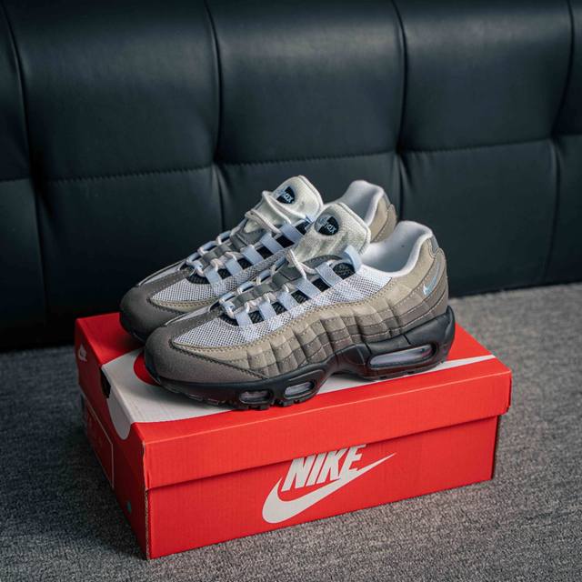 核心私 Nike Air Max 95 复古减震气垫跑鞋 #外贸顶级专供 全部配色原鞋原尺码开发生产 极致还原 一眼Zp既视感 货号：Cd1529 001 尺码