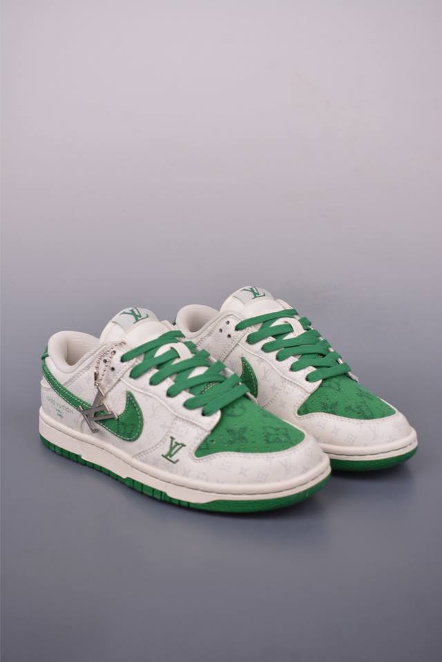 Nike Sb Dunk Low Lv联名 纯原大厂出品 极力推荐 原装头层材料 独家版型蒸餾加工 帶來的是更好的视觉和脚感体验 大厂纯原品质出货 清洁度 电绣