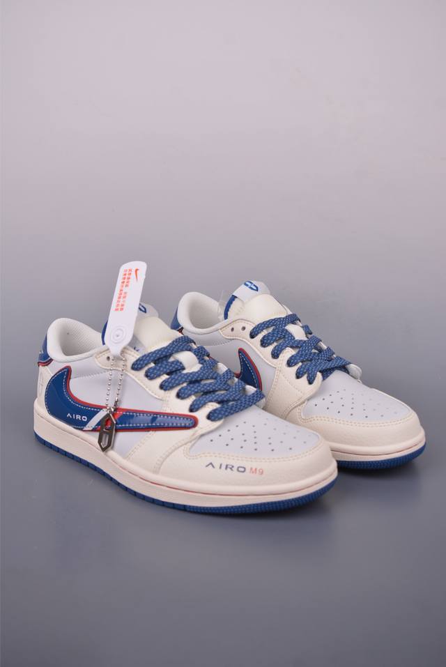 Fragment X Travis Scott X 问界M9 Air Jordan 1 Low 三方联名倒钩 全新的三方联名低帮倒钩鞋面延续了黑脚趾设计，整双鞋