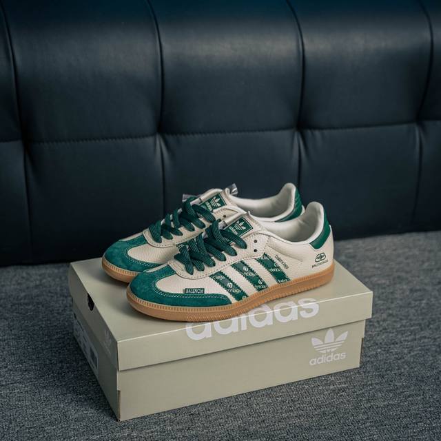 核心私 Adidas Samba Og 桑巴舞街头系列德训运动板鞋 采用固色翻毛皮组合牛剖革鞋面材质 外置正确3层组合围条加厚烟胶橡胶大底 货号：Xr0002