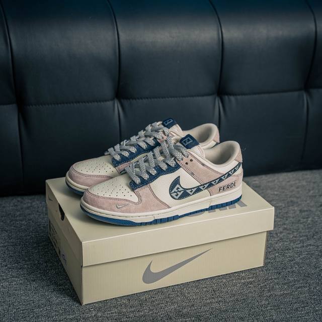 核心私 Nike Dunk 全套原楦原模倾力打造完美版型 独家原厂航空铝磨具打磨大底 鞋头坡度极致还原 无解鞋型 原盒原配 圈内天花板工艺 原厂冲刀 超高清洁度