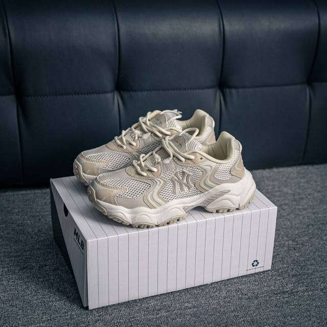 核心私 Ny美国榄球洋基队限定 X Mlb Big Ball Chunky Mesh 厚底老爹系列低帮魔术贴轻量休闲运动慢跑鞋 货号：3Ashw075N Gp2