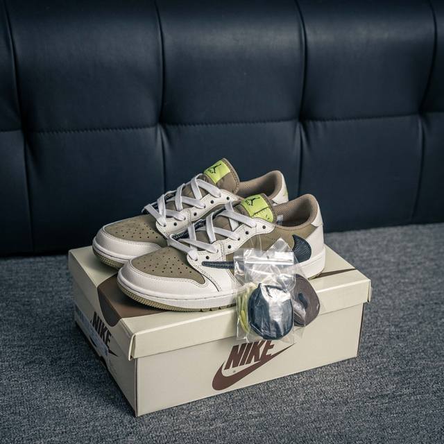 核心私 Air Jordan 1 乔丹篮球鞋男女运动鞋潮流板鞋 货号：Fz3124 200 尺码：36 37 37.5 38 38.5 39 40 40.5 4