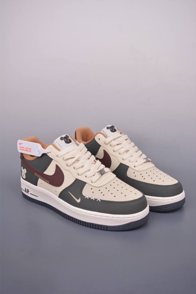Nike Air Force 1 Low 暴力熊 原楦头原纸板 打造纯正空军版型 专注外贸渠道 全掌内置蜂窝气垫 原盒配件 原厂中底钢印、拉帮完美 官方货号: