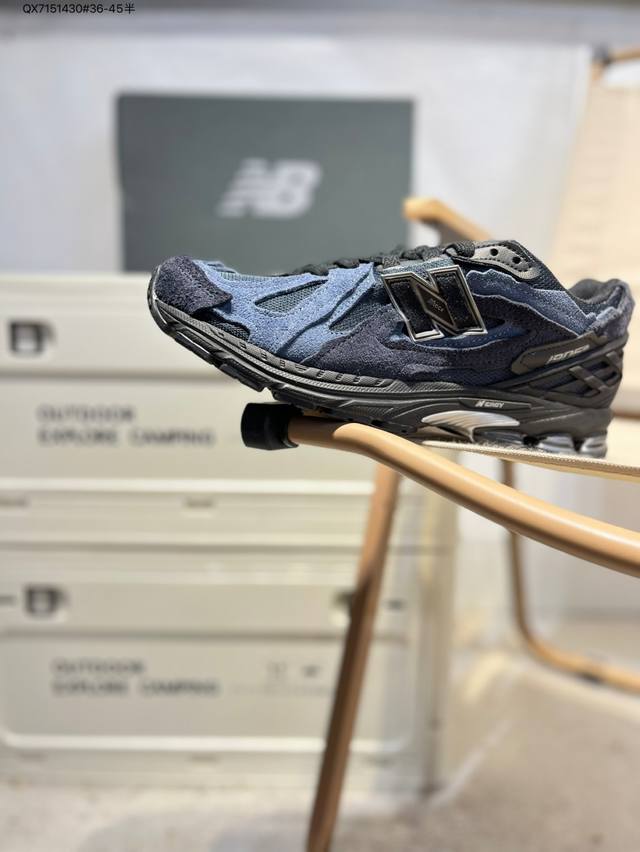 New Balance 1906系列复古老爹风休闲鞋 #采用轻质牛剖革拼接透气网眼衬垫织物鞋面材质 T-Beam大底提供足步弓支撑，保持步态稳定 后跟搭载外露缓