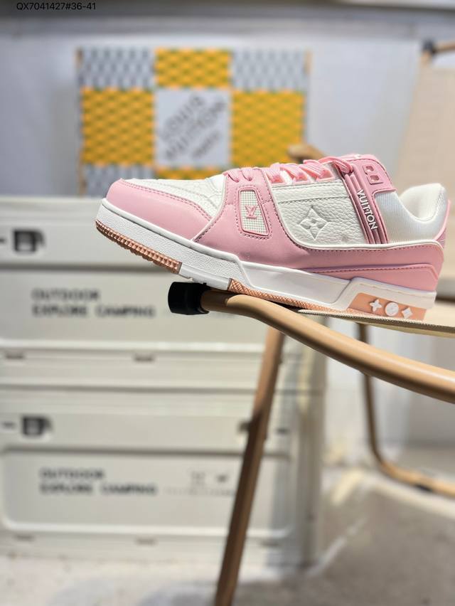 路易威登 Louis Vuitton Lv路易威登板鞋 新款 Lv Trainer最新配色运动鞋 L家 篮球鞋风格运动鞋 该鞋由艺术总监 Virgil Ablo