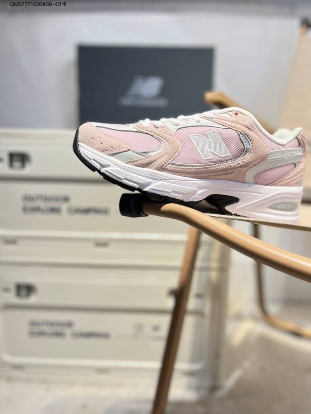 新百伦 Nb530 New Balance 530 复跑古鞋Nb530这鞋双确实是Nb家经复典古款式之一，以全科新技诠释，成打功造530鞋款。鞋面保在持530基