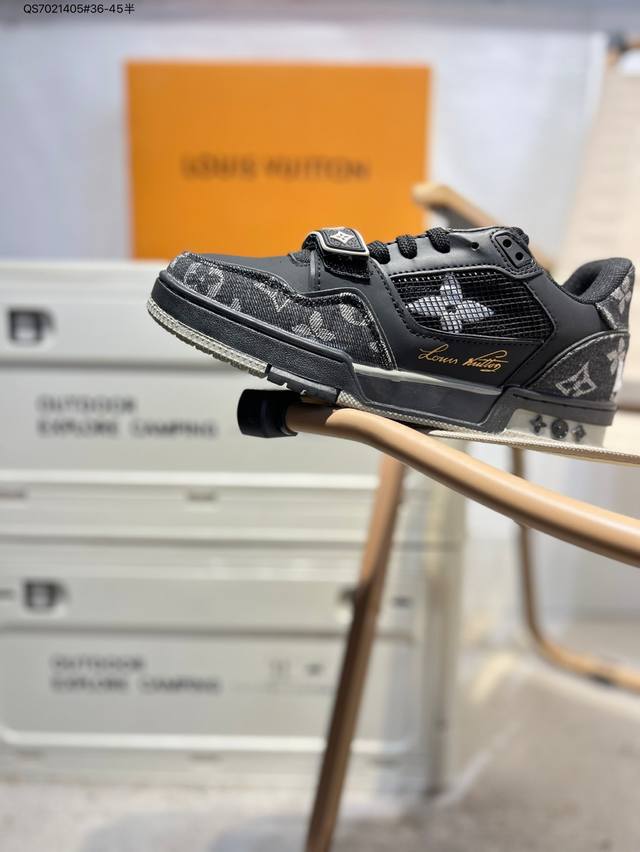 路易威登 Louis Vuitton Lv路易威登板鞋 新款 Lv Trainer最新配色运动鞋 L家 篮球鞋风格运动鞋 该鞋由艺术总监 Virgil Ablo