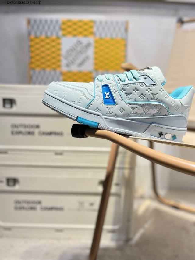 路易威登 Louis Vuitton Lv路易威登板鞋 新款 Lv Trainer最新配色运动鞋 L家 篮球鞋风格运动鞋 该鞋由艺术总监 Virgil Ablo