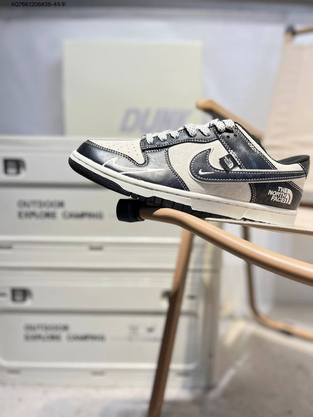 北面 X Nike Sb Dunk Low 大厂出品 极力推荐 新配色 原装头层材料 独家版型蒸餾加工 帶來的是更好的视觉和脚感体验 大厂纯原品质出货 清洁度
