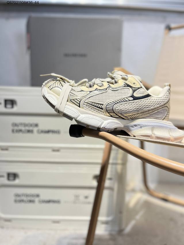 Balenciaga Runner Kith Four.Color 巴黎世家3Xl系列 潮流复古休闲鞋#全新磨具开模 原版原装大盒734734 Qs702110