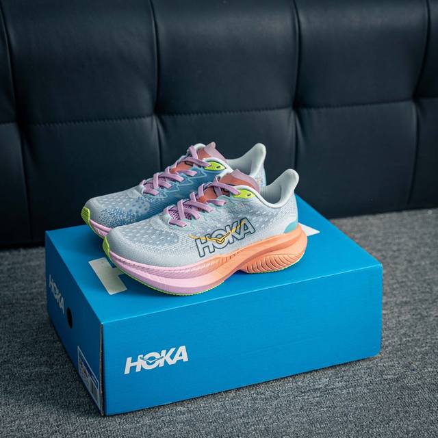核心私 Hoka One One Mach 6 低帮专业越野跑步鞋 实拍首发 相较于前几代Mafate包裹感更好 跟其他系列比起来更加舒适 鞋底防滑性能在下坡的