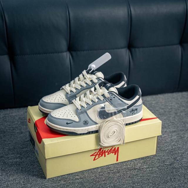 核心私 Nike Dunk 全套原楦原模倾力打造完美版型 独家原厂航空铝磨具打磨大底 鞋头坡度极致还原 无解鞋型 原盒原配 圈内天花板工艺 原厂冲刀 超高清洁度