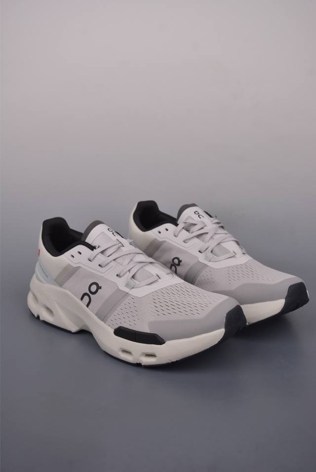 On昂跑 Cloudtilt 2 Waterproof 户外街头机能风跑步鞋 Cloud Hi Edge户外机能融合街头潮流 越界开启全新都市探索 Cloudt