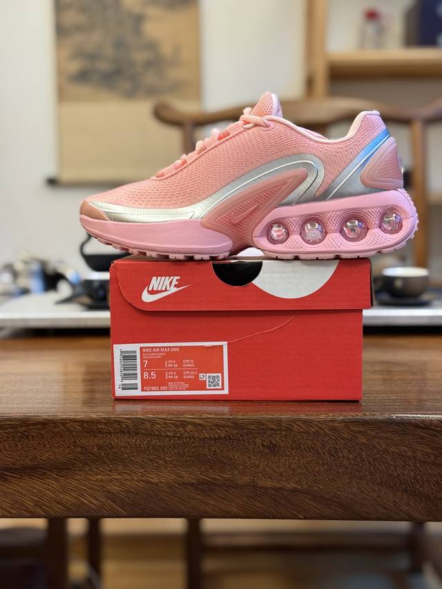 Nike Air Max Dn 舒适耐用 防滑耐磨 低帮 生活休闲鞋 女款 今年 Air Max Day，搭载 “Dynamic Air”技术的 Nike Ai