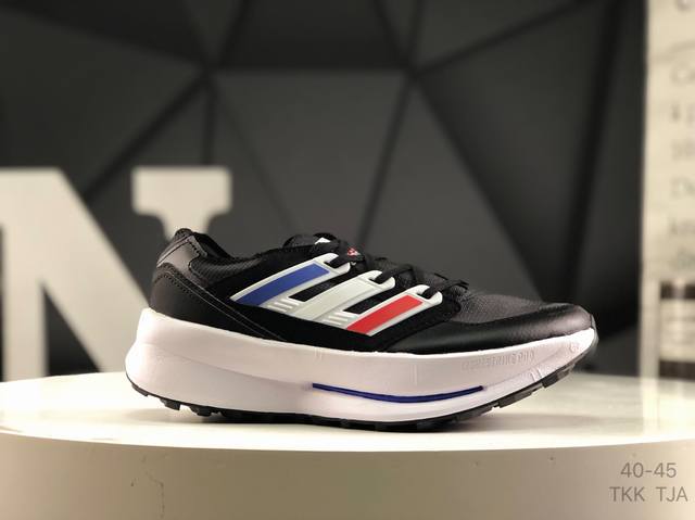 阿迪达斯 Adidas Equipmentagravic 舒适百搭防涓耐磨 低帮跑步鞋 货号：Jh6115 尺码：如图所示 Tkk Tja
