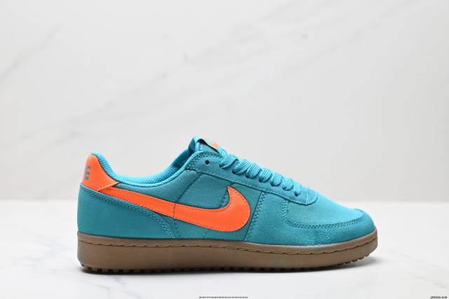 真标耐克Nike Field General 82 Sp低帮复古休闲板鞋跑步鞋 Nike Field General 82 以复古篮球鞋的设计灵感重磅回归，融合