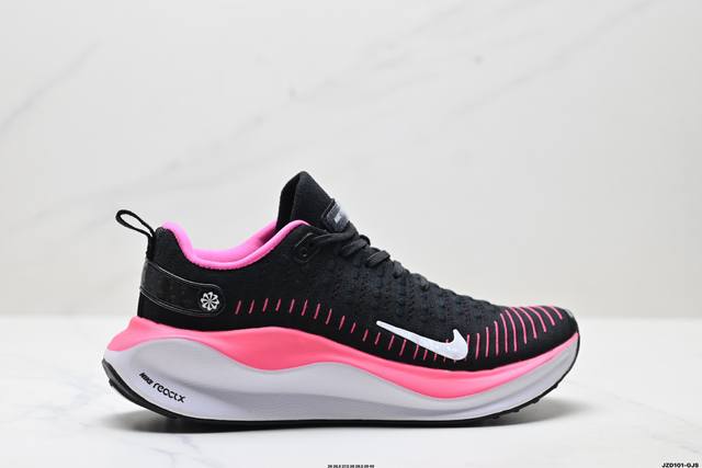 真标Nike Reactx Infinity Run 4马拉松 跑鞋 轻量鞋面搭配位于足弓处的全新板带设计 细致包裹双脚 Nike React泡棉中底 前后掌搭